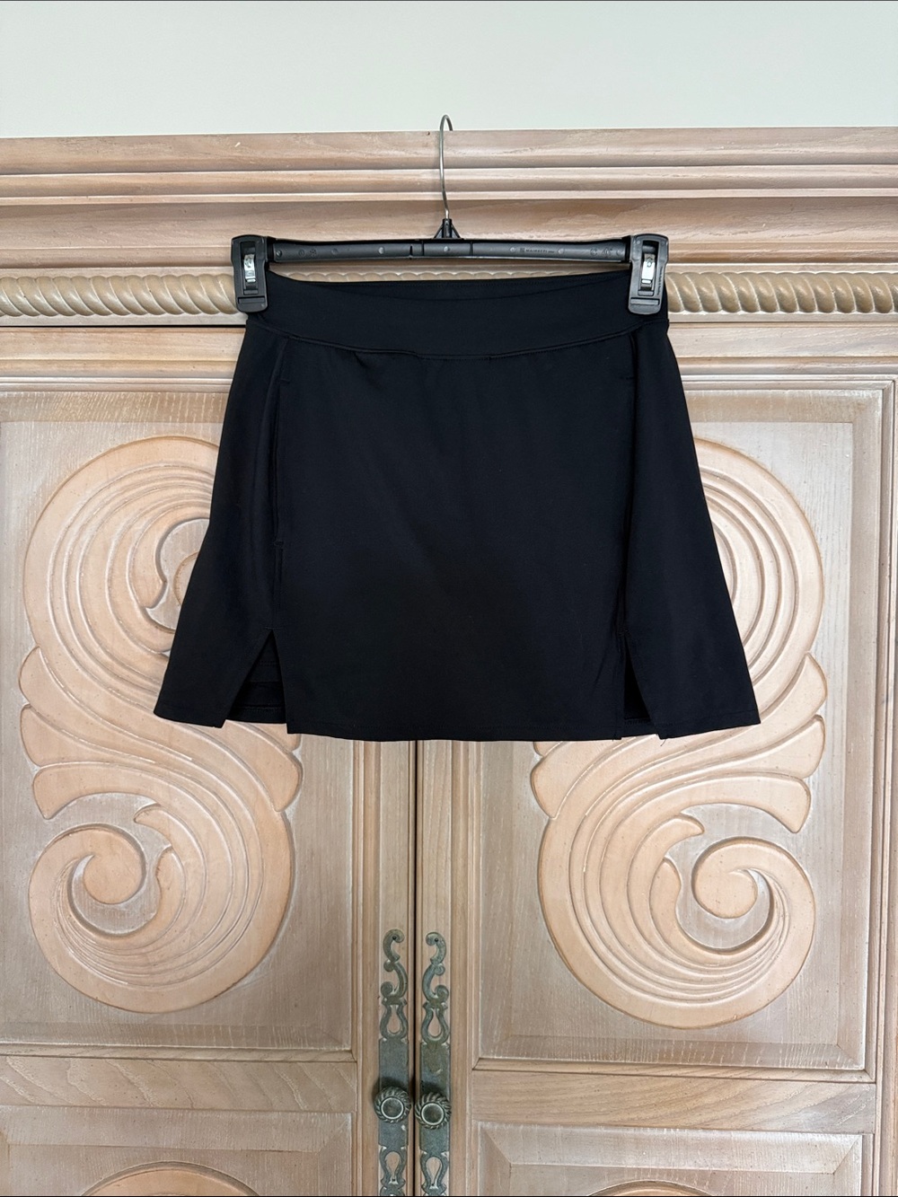 all in motion Black Mini Skort with Side Slits